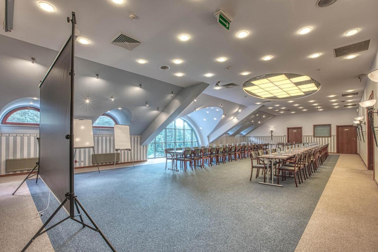 Ośrodek wypoczynkowy 4 Pory Roku Restauracja I Bakowo